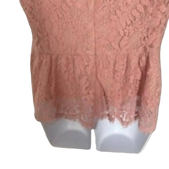 LE3NO Size L Dusty Pink Crochet/Lace Sleeveless Blouse - Picture 6 of 9